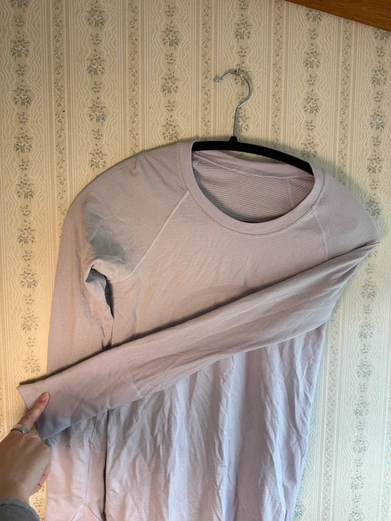Lululemon Swiftly Tech Long-Sleeve Shirt size 4 lavender color - Picture 7 of 10